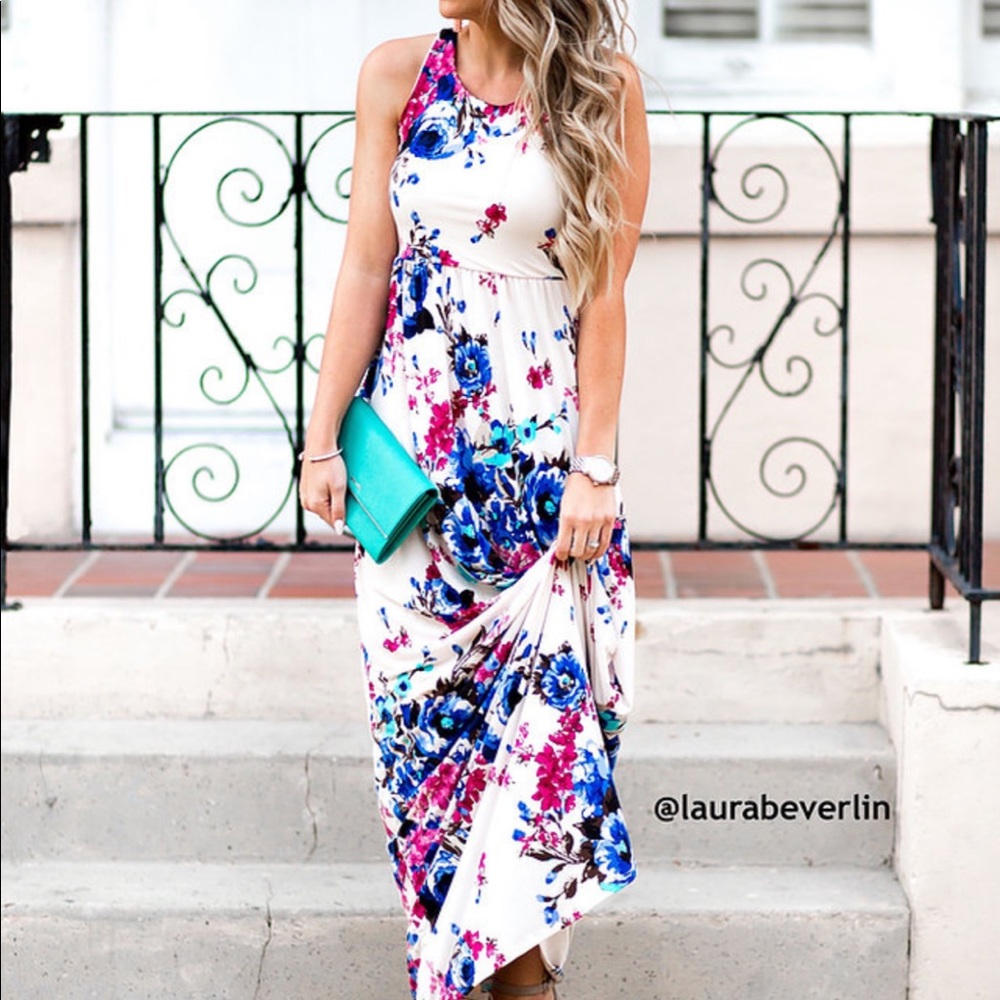 NWOT Jardin by Macris Floral Maxi Dress